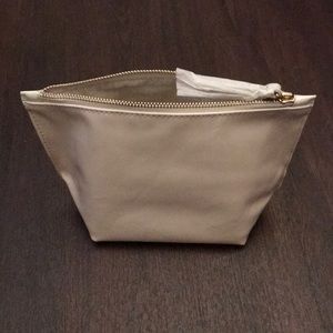 NWOT!!  Cream make up bag!!!